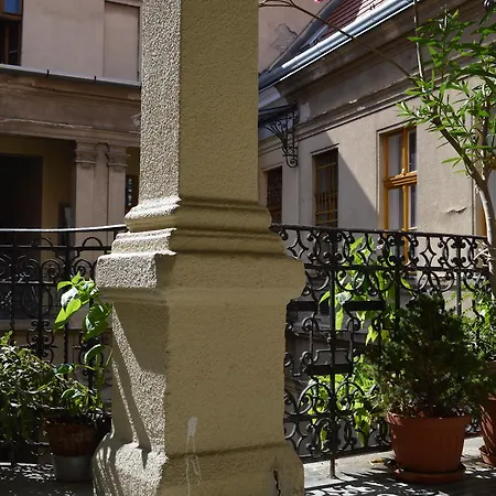 Synagogue Central