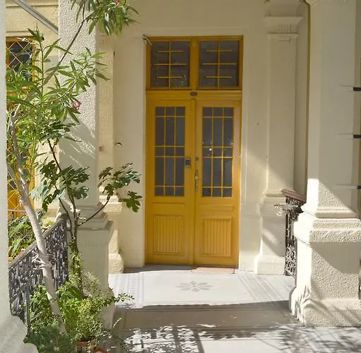 Гостевой дом Synagogue Central
