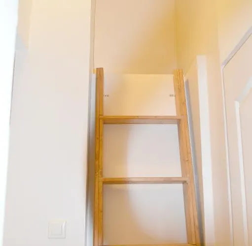 Гостевой дом Synagogue Central 3*